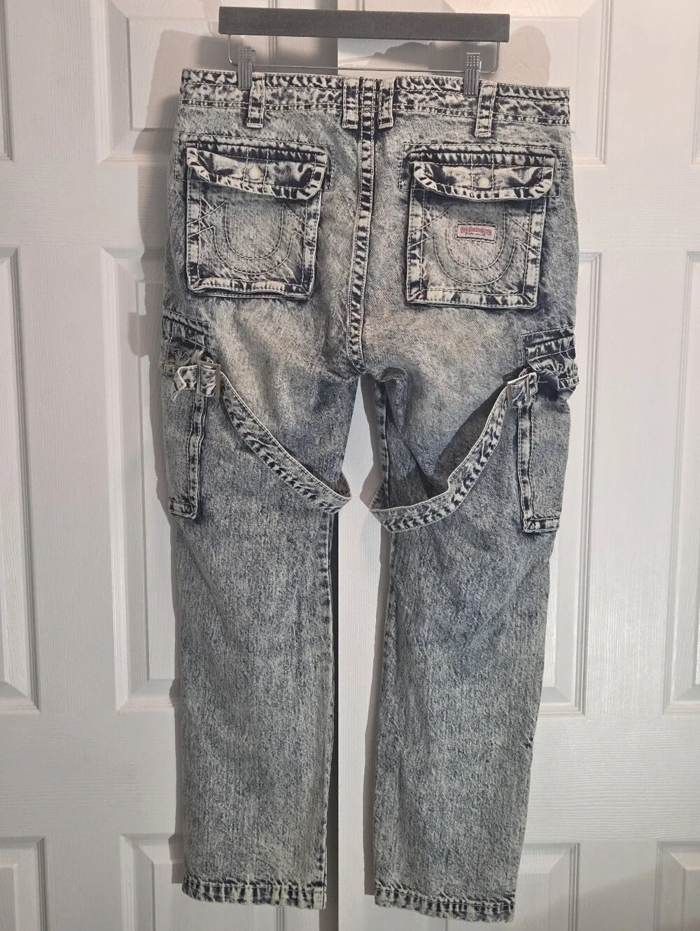 True Religion Acid Wash Strap Zip Cargo Baggy Jeans - Size 34 - 90s Style